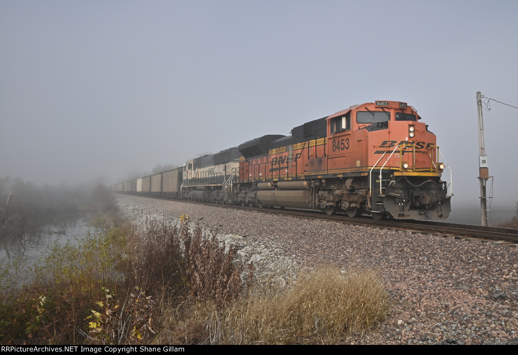 BNSF 8453